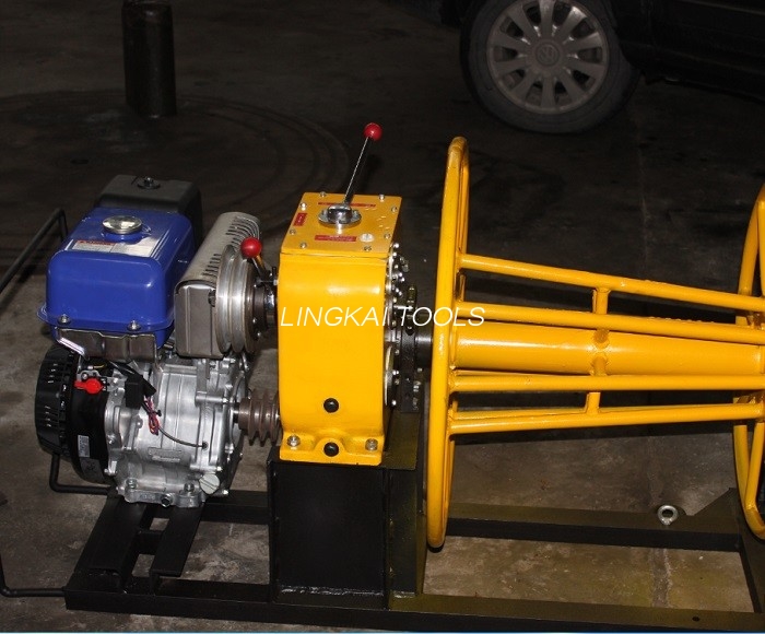 Benzinmotor Wire Rope Winch 2 Ton Til Wire Take Up / Wire Rope Rewinder